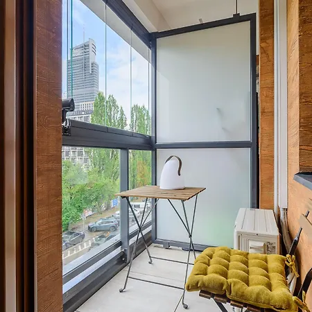 Cozy Family Apartments With Balcony Near Zlote Tarasy Warszawa Zewnętrze zdjęcie